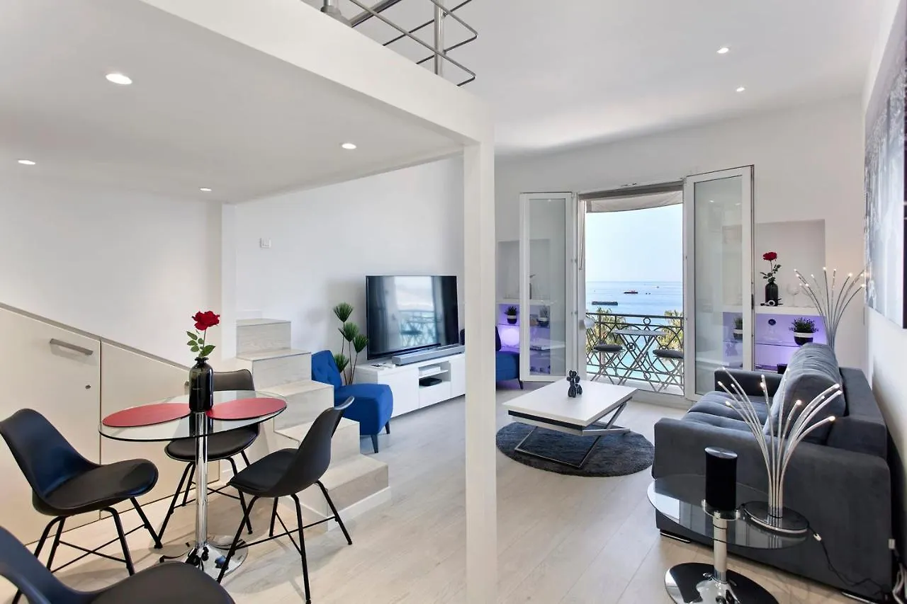 Ref 1196 - Cannes Croisette - Sea View Apartment For Rent Francie